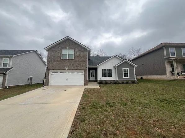 811 Lillian Grace Dr, Clarksville, TN 37043