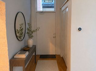 312 N May St APT 4H, Chicago, IL 60607