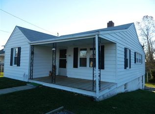 622 Goolsby St, Marion, VA 24354