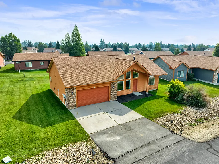 40 Timberline Dr — Photo 1