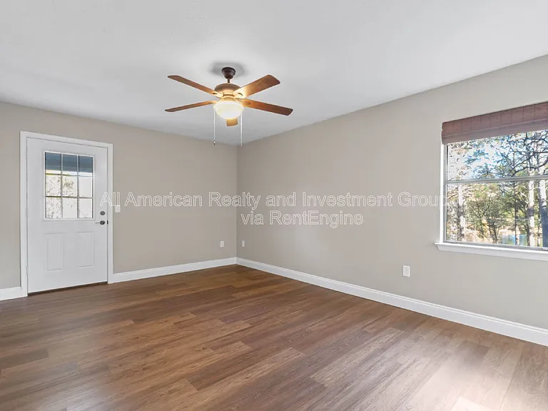 1315 Grandview Dr — Photo 17