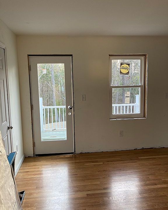 2nd image of 14 Whitford Dr
