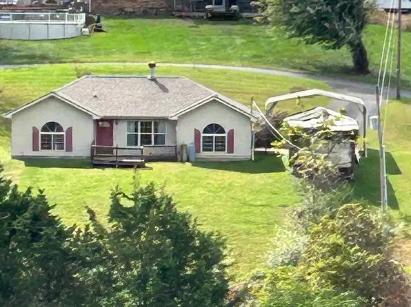 129 Norfolk Cir, Harrogate, TN 37752