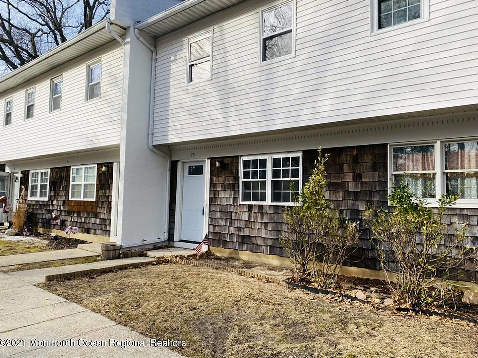 1st image of 593 Garfield Ave APT 26