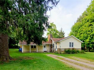 125 Goredon Dr, Chardon, OH 44024