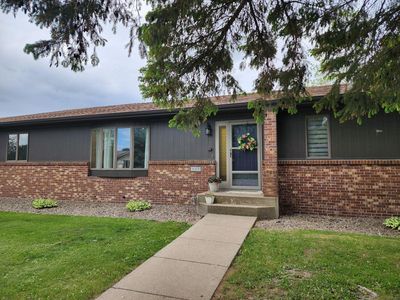 702 6th Ave SW, Waukon, IA, 52172