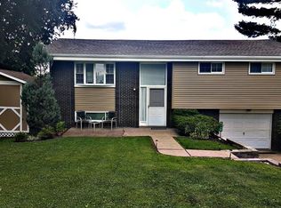 5416 Sunset View Dr, Monongahela, PA 15063