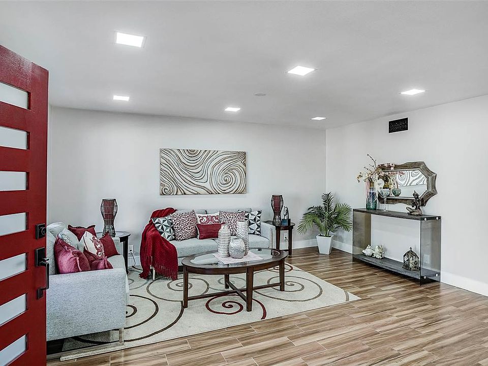 1st image of 6395 Marguerite Dr