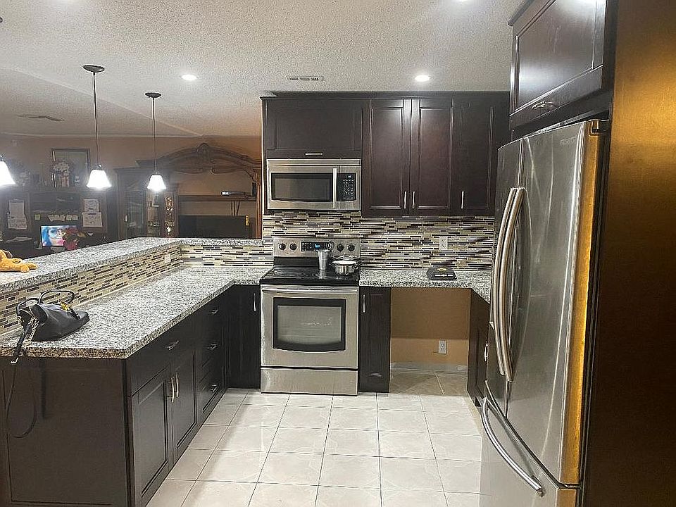 1st image of 11235 NW 37th Ct