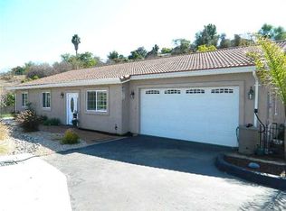 8637 Gardena Rd, Lakeside, CA 92040