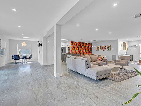 2nd image of 11366 Piping Rock Drive