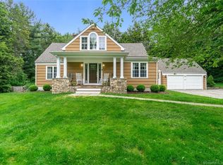 42 Sunset Rd, Easton, CT 06612