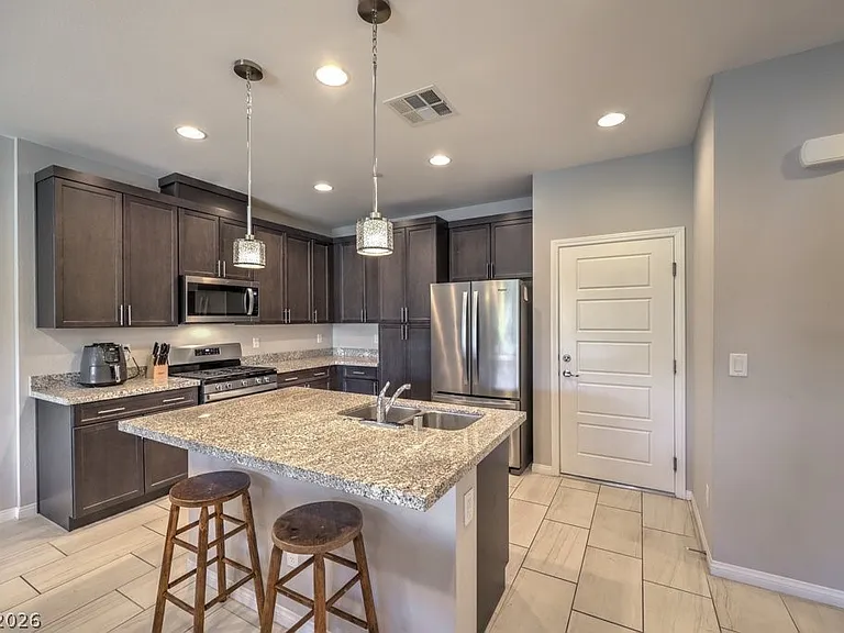 1028 Via Corto St — Photo 10