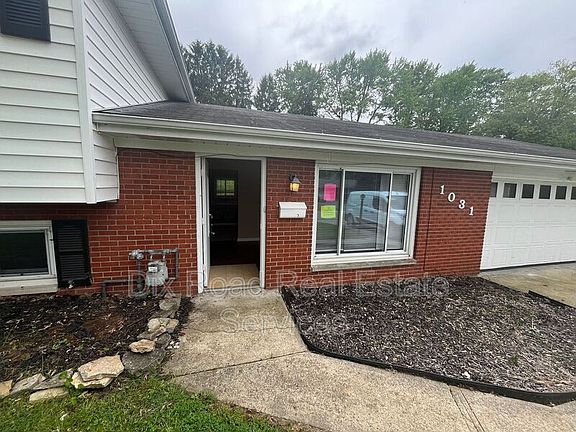 2nd image of 1031 De Pauw Dr
