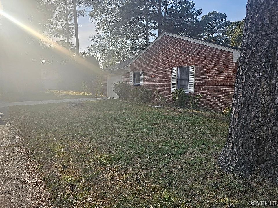 2nd image of 100 Salisbury Rd