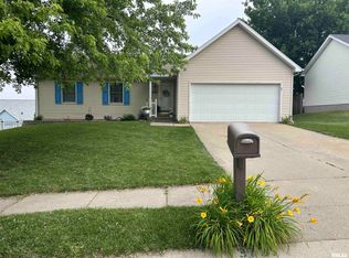 3721 Viking Blvd, Springfield, IL 62707