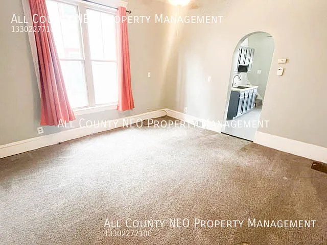 1854 W 45th St #BACK — Photo 7