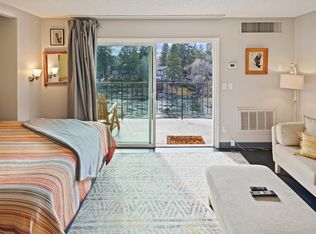 1565 NW Wall St #315316, Bend, OR 97703