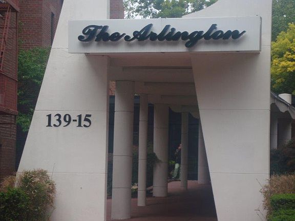 3rd image of 13915 83rd Ave APT 724