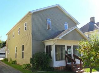 14 N Barron St, Kenton, OH 43326