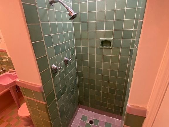 2nd image of 400 Perkins St #1d03b7de0
