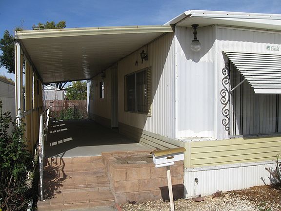4th image of 225 N Akers Street #310