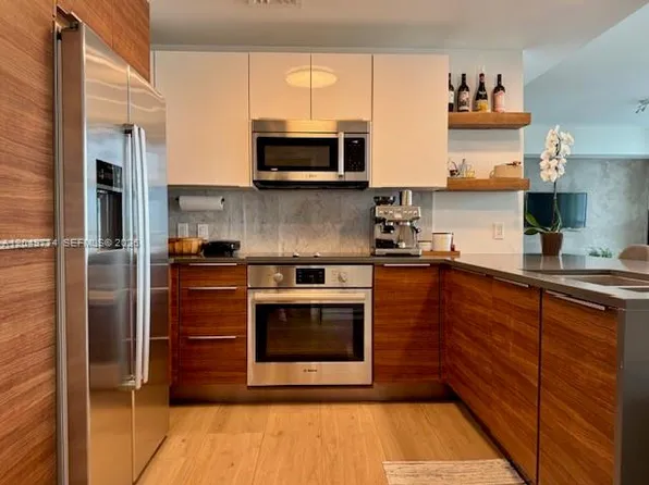601 NE 27th St APT 1205, Miami, FL 33137