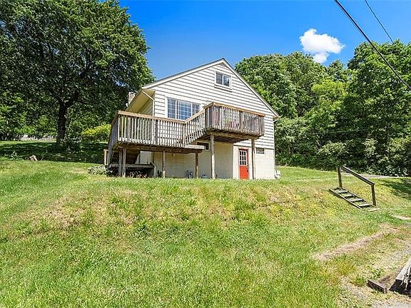 2nd image of 423 Vogel Dr