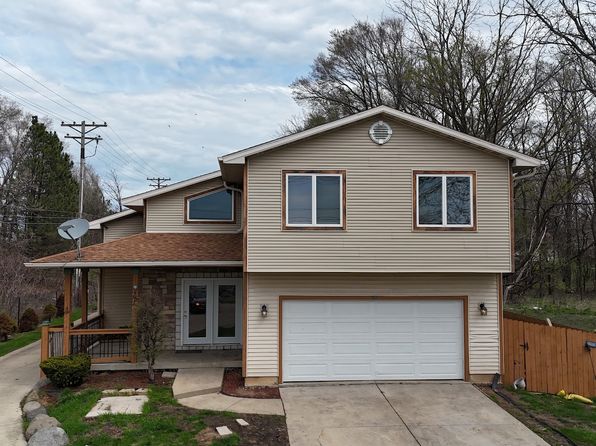 4002 Alvarez Ave