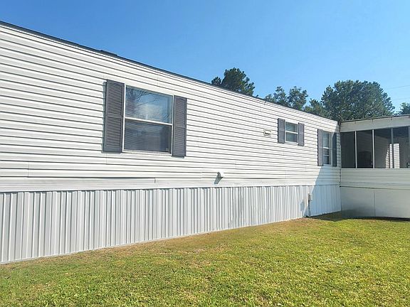 4th image of 7828 Petunia Dr