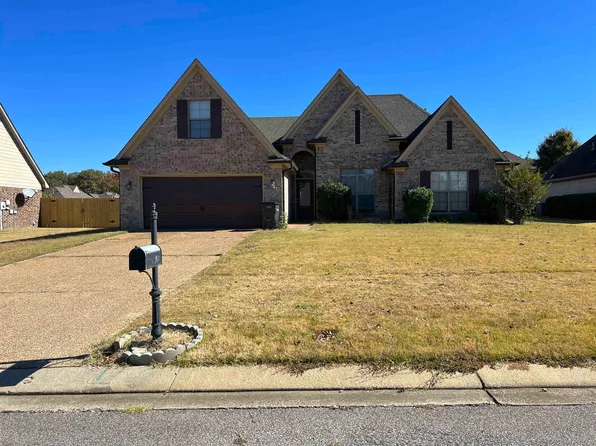 460 Lakewood Dr, Oakland, TN 38060