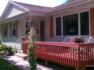 3922 Dosh Rd, Des Moines, IA 50310