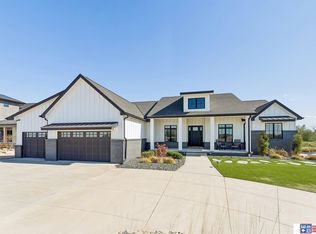 646 Red Tail Ln, Ashland, NE 68003
