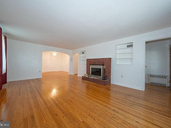 5th image of 201 Abbeyview Ave