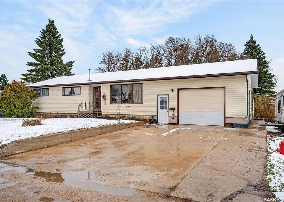 1st image of 306 4th STREET S