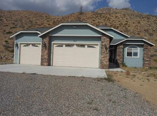 382 Western Dr, Coleville, CA 96107