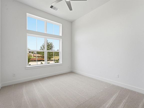 5th image of 26206 Treetop Terrace Ln