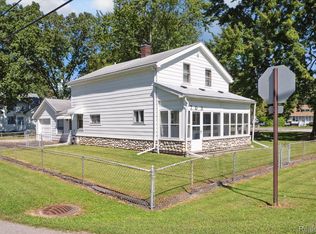 703 Michigan St, Algonac, MI