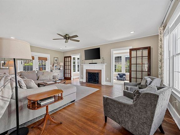 5th image of 1924 Nashville Rd