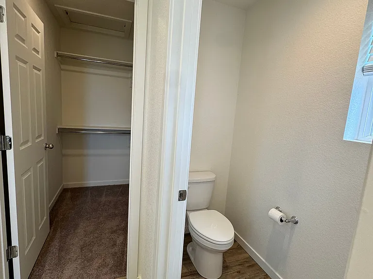 5836 Thurless Ln — Photo 7