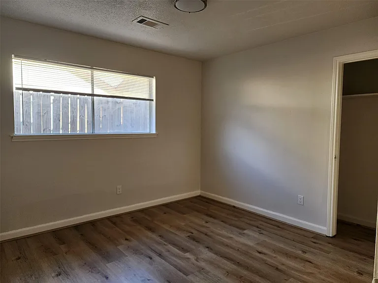 8531 Hiawatha Dr — Photo 14