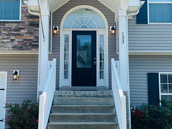 2nd image of 133 Sycamore Hill Dr