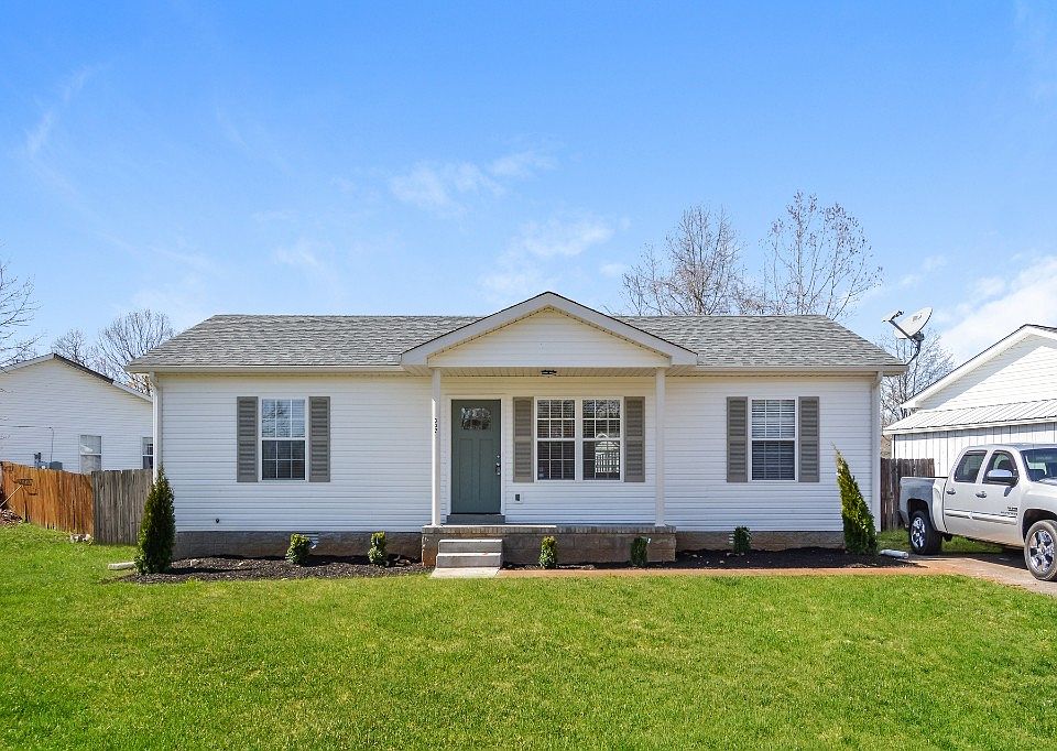 1st image of 332 Lafayette Point Cir
