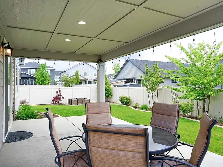 3788 N Shelburne Loop — Photo 29
