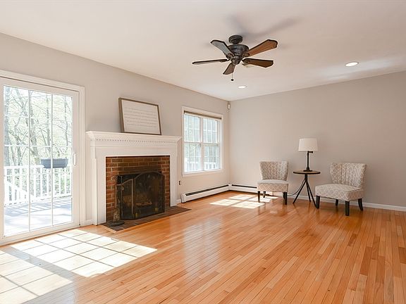 5th image of 22 William Galvin Way Unit 22