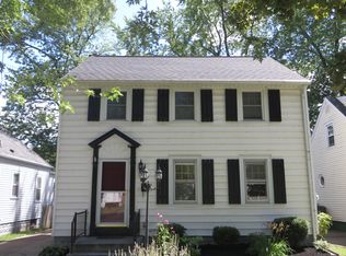 557 E Thompson St, North Tonawanda, NY 14120