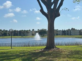 5220 Las Verdes Circle #108, Delray Beach, FL 33484