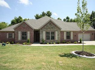 3750 Belfast Pl, Fayetteville, AR 72704