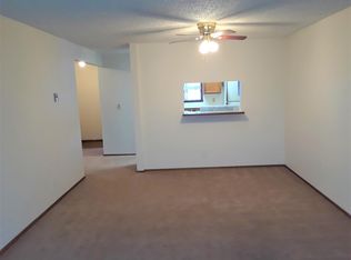 3014 W Marine View Dr APT 11, Everett, WA 98201