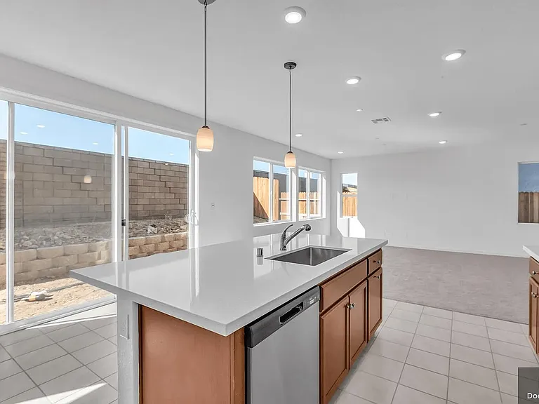 4435 Cash Dr — Photo 3